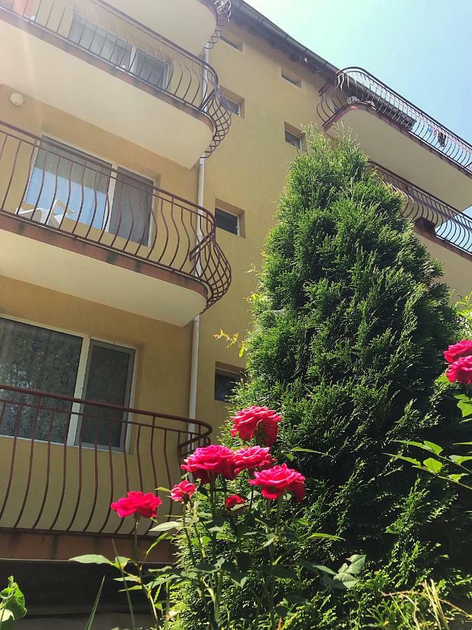 Guest House Villa Rose Primorsko Exterior photo